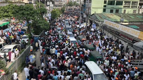 বিএনপির সমাবেশে নেতাকর্মীদের ঢল