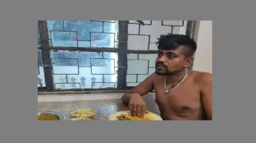 বাবা-মায়ের কবরের পাশে সমাহিত তোফাজ্জল