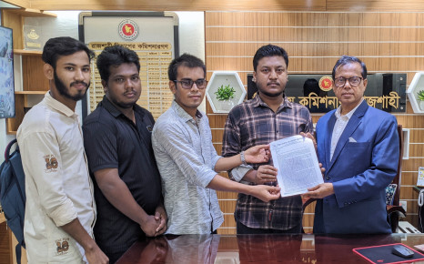 পদ্মা নদী সুরক্ষা ও নৌ পথ চালুর দাবি