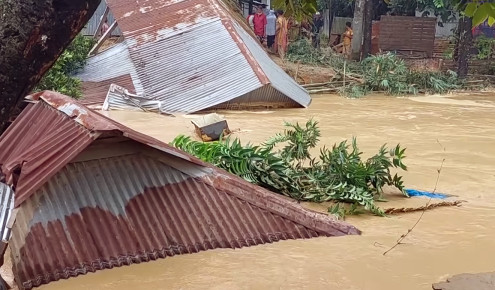 শেরপুরে বন্যায় মৃত্যু বেড়ে ৭, নতুন ১০ ইউনিয়ন প্লাবিত