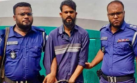 পাবনায় প্রতিমা ভাঙচুরের অভিযোগে যুবলীগ কর্মী গ্রেপ্তার