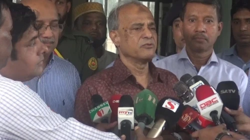 এবার দুর্গাপূজায় কোনো শঙ্কা নেই : স্বরাষ্ট্র উপদেষ্টা
