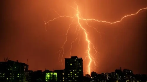 কুষ্টিয়ায় বজ্রপাতে চার কৃষকসহ নিহত ৫