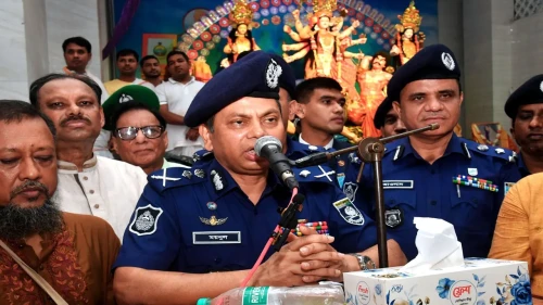 পূজায় অনলাইনে গুজব নিয়ে সতর্ক অবস্থানে পুলিশ