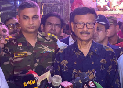 আদালত শেখ হাসিনাকে হাজিরের নির্দেশ দিলে যথাযথ ব্যবস্থা নেব: পররাষ্ট্র উপদেষ্টা