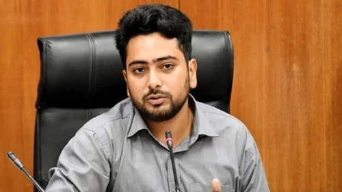 গণহত্যা সমর্থনকারী সাংবাদিকদের বিচার হবে : নাহিদ ইসলাম