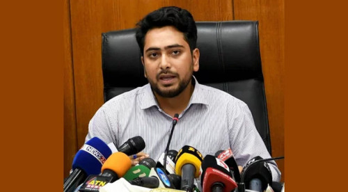 ৭ মার্চ গুরুত্বপূর্ণ, তবে জাতীয় দিবসের মতো নয়: নাহিদ ইসলাম