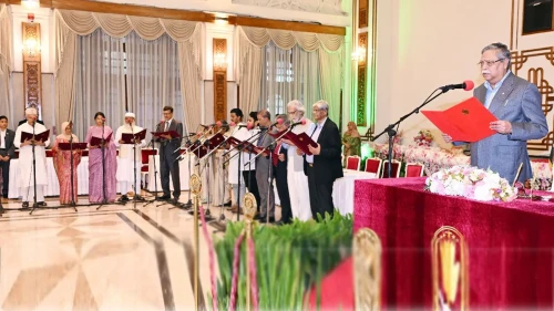 বড় হচ্ছে উপদেষ্টা পরিষদ