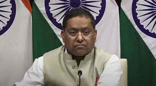 শেখ হাসিনা ভারতেই আছেন, সেখানেই থাকবেন, জানাল দিল্লি