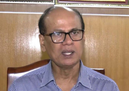আন্দোলনের মুখে ঢাকা শিক্ষা বোর্ড চেয়ারম্যানের পদত্যাগের ঘোষণা