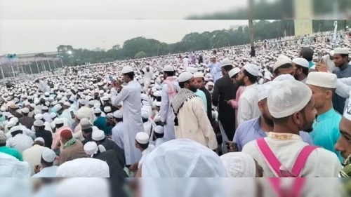 সূর্য উঠারও আগেই জনসমুদ্র সোহরাওয়ার্দী উদ্যান