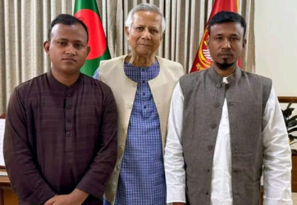 প্রধান উপদেষ্টার সঙ্গে সাক্ষাৎ করেছেন শহীদ আবু সাঈদের পরিবার