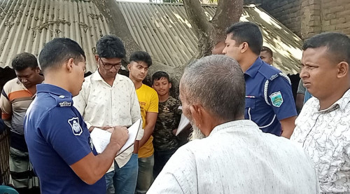 সাপাহারে বিএনপির দলীয় কার্যালয়ে আগুন