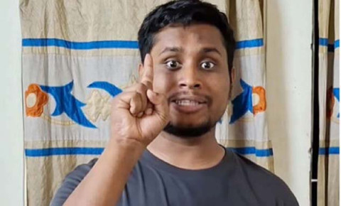 ‘রাজনীতিবিদরা হাত মেলাচ্ছে, আর বিপ্লবীদের ফাঁসির দড়ি এগিয়ে আসছে’: হাসনাত