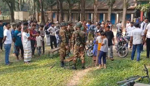 স্কুল থেকে ফেরার পথে তেলবাহী লরির ধাক্কায় প্রাণ গেল শিশু শিক্ষার্থীর