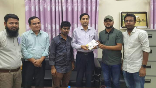 সৌজন্য সাক্ষাতের ছবি ভিন্ন উদ্দেশ্যে ব্যবহার করায় ছাত্রদলের প্রতি রুয়েট প্রশাসনের নিন্দা