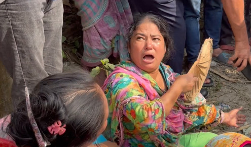 ঈশ্বরদীতে প্রকাশ্যে যুবলীগ কর্মীকে গুলি করে ও কুপিয়ে হত্যা