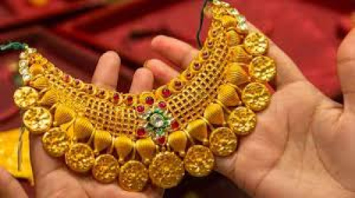 ভরিতে দুই হাজার টাকা বাড়লো সোনার দাম