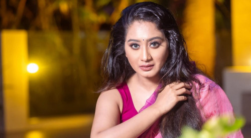 প্রকাশ্যে ক্ষমা চাইতে হবে স্বাগতাকে