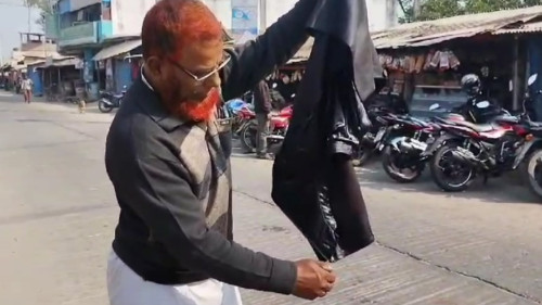 মুজিব কোট পুড়িয়ে পদত্যাগের ঘোষণা দিলেন আ.লীগ নেতা