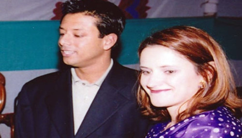 স্ত্রীর সঙ্গে বিচ্ছেদের খবর জানালেন জয়