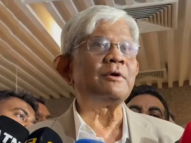 ‘টেবিলের নিচে টাকা দেওয়ার চেয়ে বাড়তি ভ্যাট ভালো’