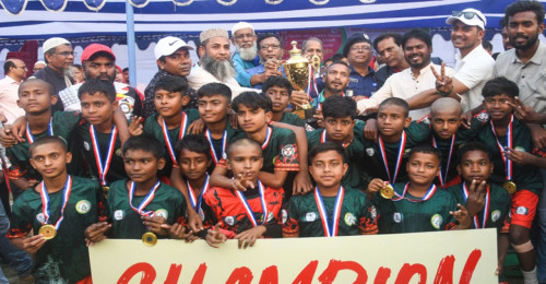 রাজশাহীতে প্রাথমিক বিদ্যালয় গোল্ডকাপ ফুটবল টুর্নামেন্টের সমাপনী