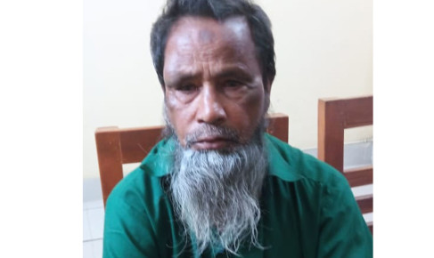 ৬ বছরের শিশুকে ধর্ষণ চেষ্টার বৃদ্ধকে পিটিয়ে পুলিশে দিল এলাকাবাসী
