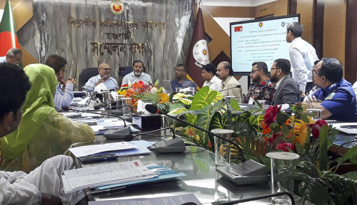 ‘অবৈধ বিদেশ গমন দেশের ভাবমূর্তি বিনষ্ট করছে’