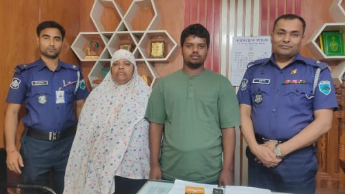 দুর্গাপুরে ওসির চেষ্টায় মানসিক ভারসাম্যহীন কিশোরকে খুঁজে পেল পরিবার