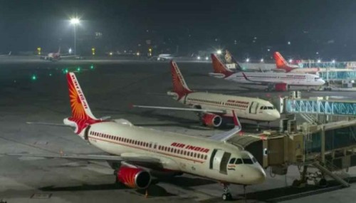 পাকিস্তানের ভয়ে বন্ধ ভারতের ২১ বিমানবন্দর