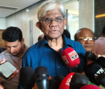 মহার্ঘ ভাতা নিয়ে ‘সুখবর দিয়েও দিলেন না’ উপদেষ্টা