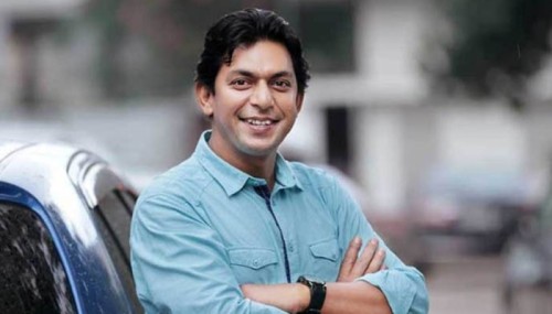 গ্রেপ্তার আতঙ্কে ভারত সফর বাতিল করলেন চঞ্চল চৌধুরী!