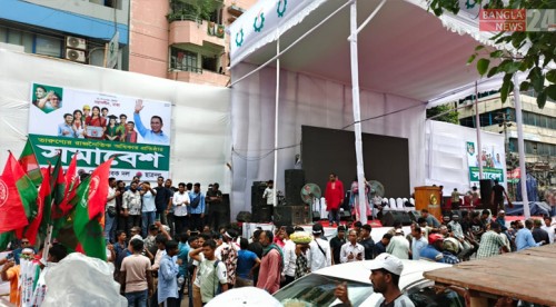 তারুণ্যের সমাবেশের মঞ্চ প্রস্তুত, নয়াপল্টনে আসছেন নেতাকর্মীরা