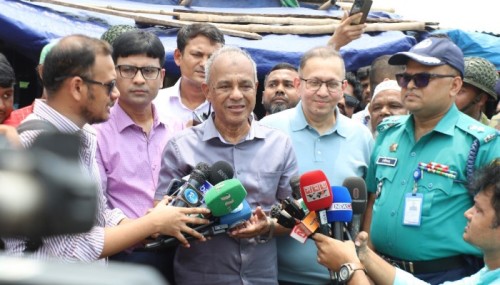 ‘দুর্নীতিবাজরা না থাকায় বড় গরুর বিক্রি কম’