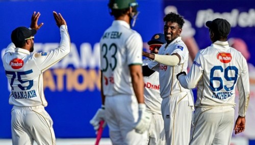 ৪৯৫ রানে অলআউট বাংলাদেশ