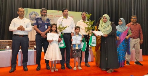 পরিবেশ দিবসে শিক্ষার্থীদের ‘নাকাচুয়া ট্রি’ উপহার দিলো নাবিল গ্রুপ