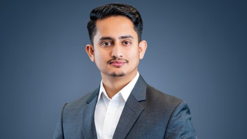 গণমাধ্যমের ওপর ক্ষোভ ঝাড়লেন সারজিস