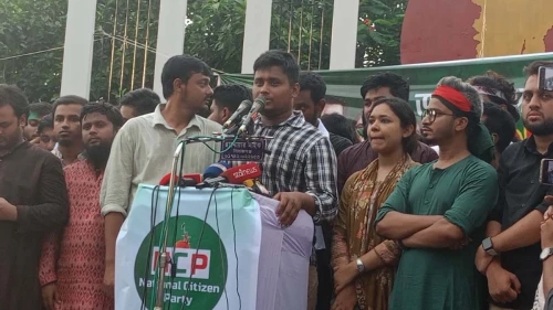 ডিসি-এসপিদের বাংলাদেশপন্থি হতে বললেন হাসনাত