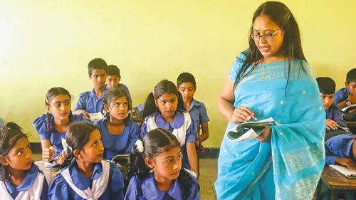 ১০ম গ্রেডে উন্নীত হলেন সাড়ে ৬৫ হাজার প্রধান শিক্ষক