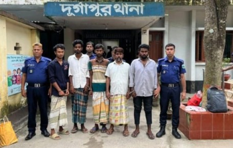 দুর্গাপুরে ওয়াজেদ মামলায় চারজন গ্রেফতার
