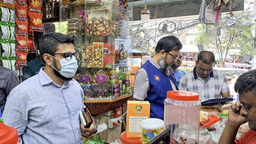 নগরীতে অনুমোদনবিহীন বেকারিকে বিএসটিআই’র জরিমানা