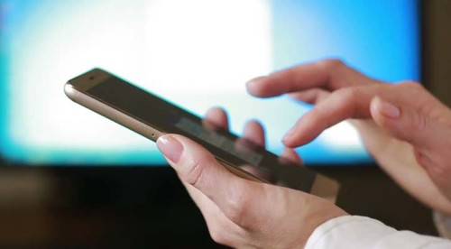 মোবাইল ফোনের ব্যবহার কমেছে