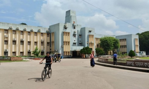 রাবিতে চলছে ‘কমপ্লিট শাটডাউন’