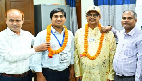 রাজশাহী কালেক্টরেট ক্লাব নির্বাচনে সভাপতি হলেন মিজানুর, সম্পাদক আলমাস