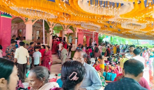 প্রেমতলীতে ঠাকুর নরোত্তম দাসের তিরোভাব তিথি মহোৎসব শুরু