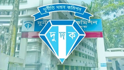 পশ্চিম রেলের ১৮ কর্মকর্তার  বিরুদ্ধে দুদকের মামলা