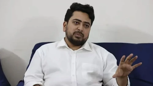 জাতীয় ঐক্যের নামে জাতির সঙ্গে প্রতারণা করা হচ্ছে : নাহিদ