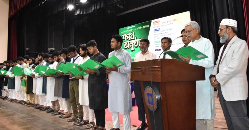 শপথ নিলেন রাকসু প্রতিনিধিরা