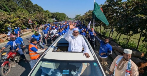 রাজশাহী-৩ আসনে জামায়াত প্রার্থীর বিশাল মোটরসাইকেল শোভাযাত্রা